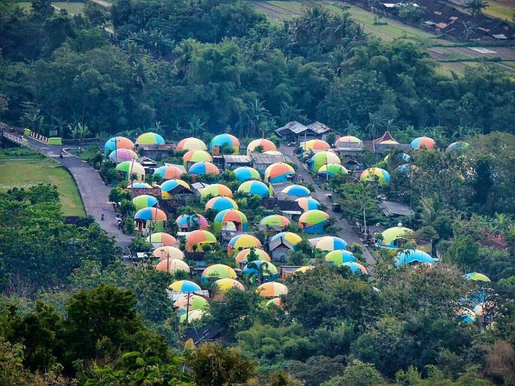 Foto Desa Wisata Rumah Domes
